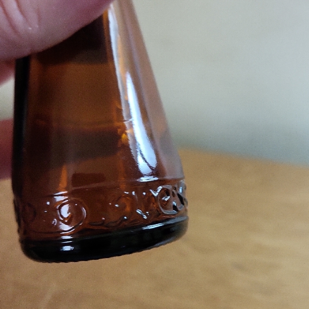 Mrs Butterworth mini syrup Amber Glass Bottle with Metal Cap - Vintage - Picture 8 of 12